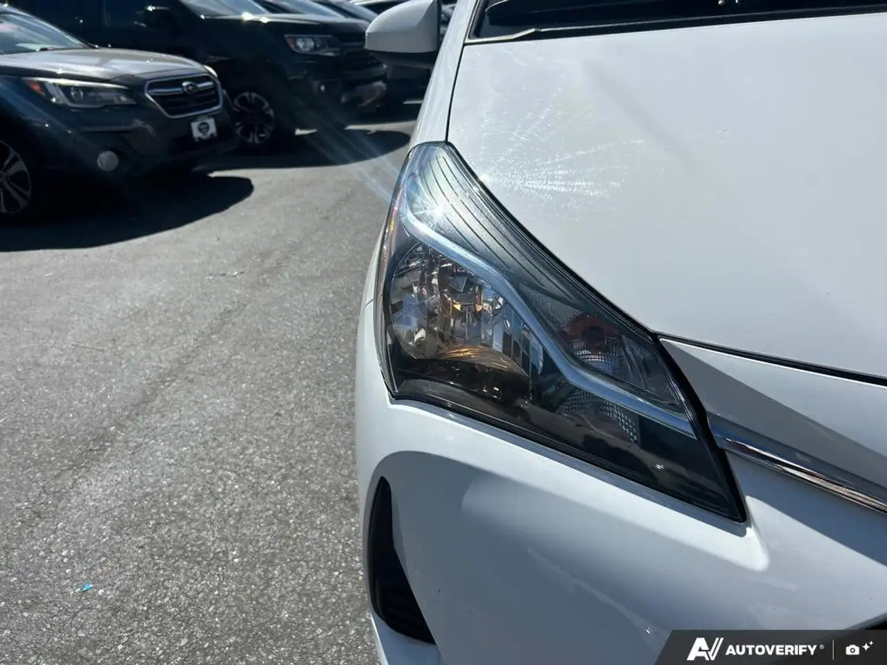 Toyota Yaris снимка Toyota Yaris