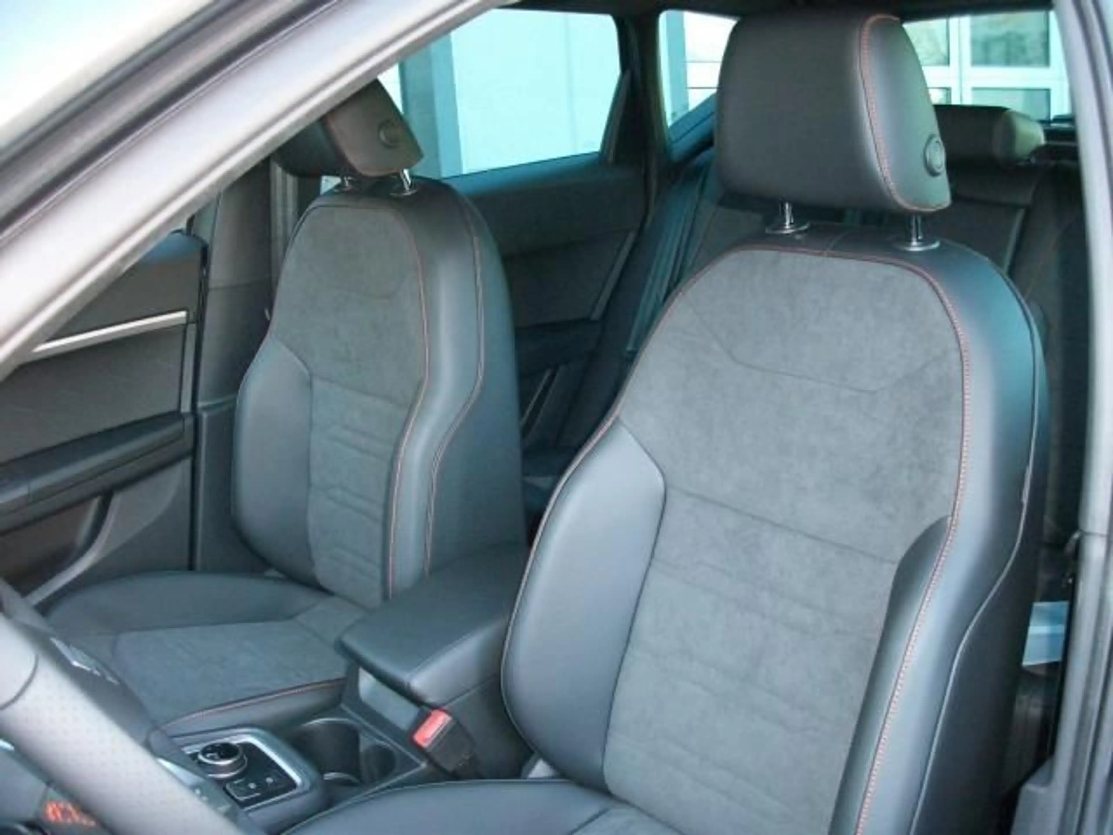SEAT Ateca ATECA FR BLACK EDITION 1.5 TSI DSG AHZV NAVI SHZ — photo 14