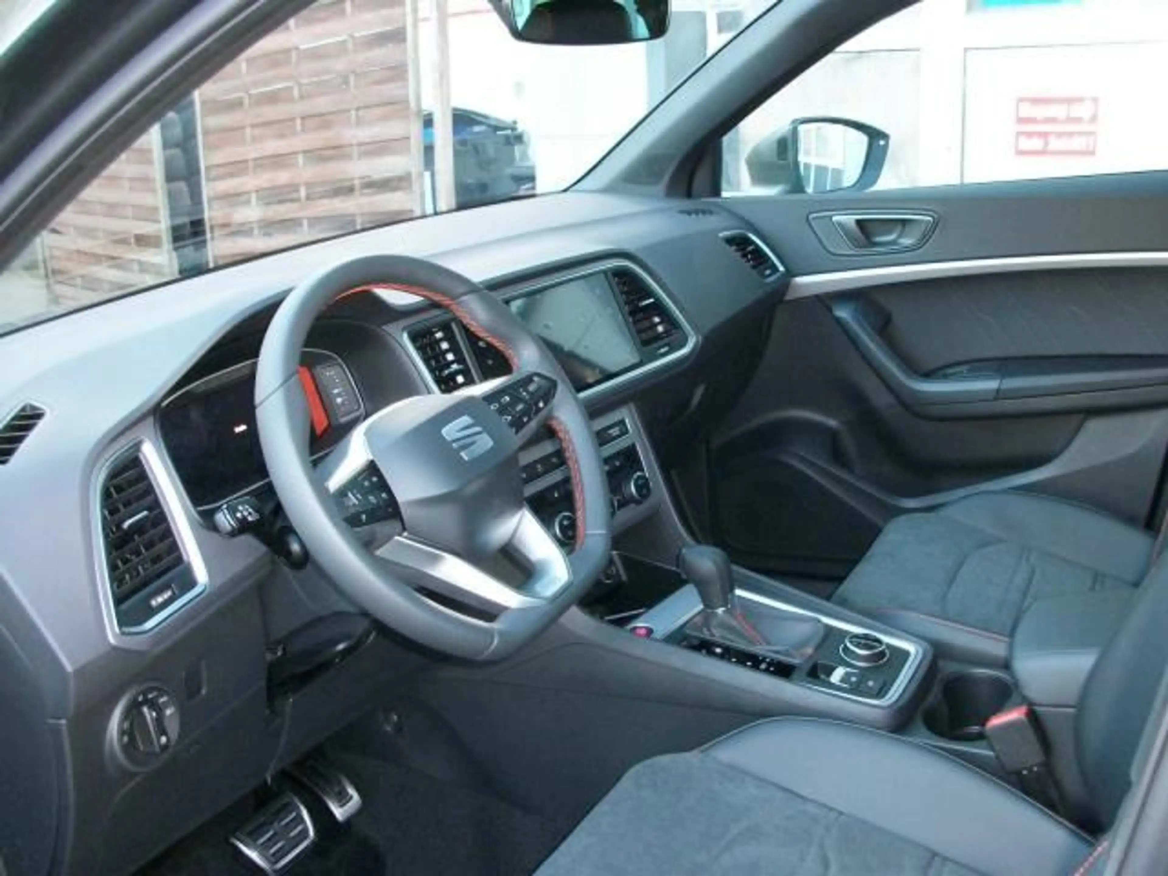 SEAT Ateca ATECA FR BLACK EDITION 1.5 TSI DSG AHZV NAVI SHZ — photo 13