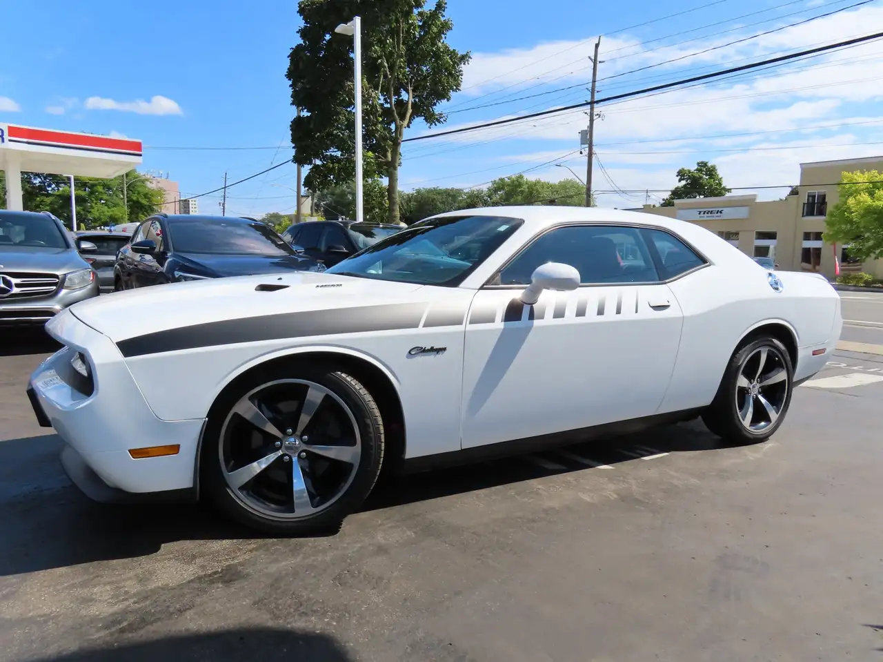 Dodge Challenger снимка Dodge Challenger