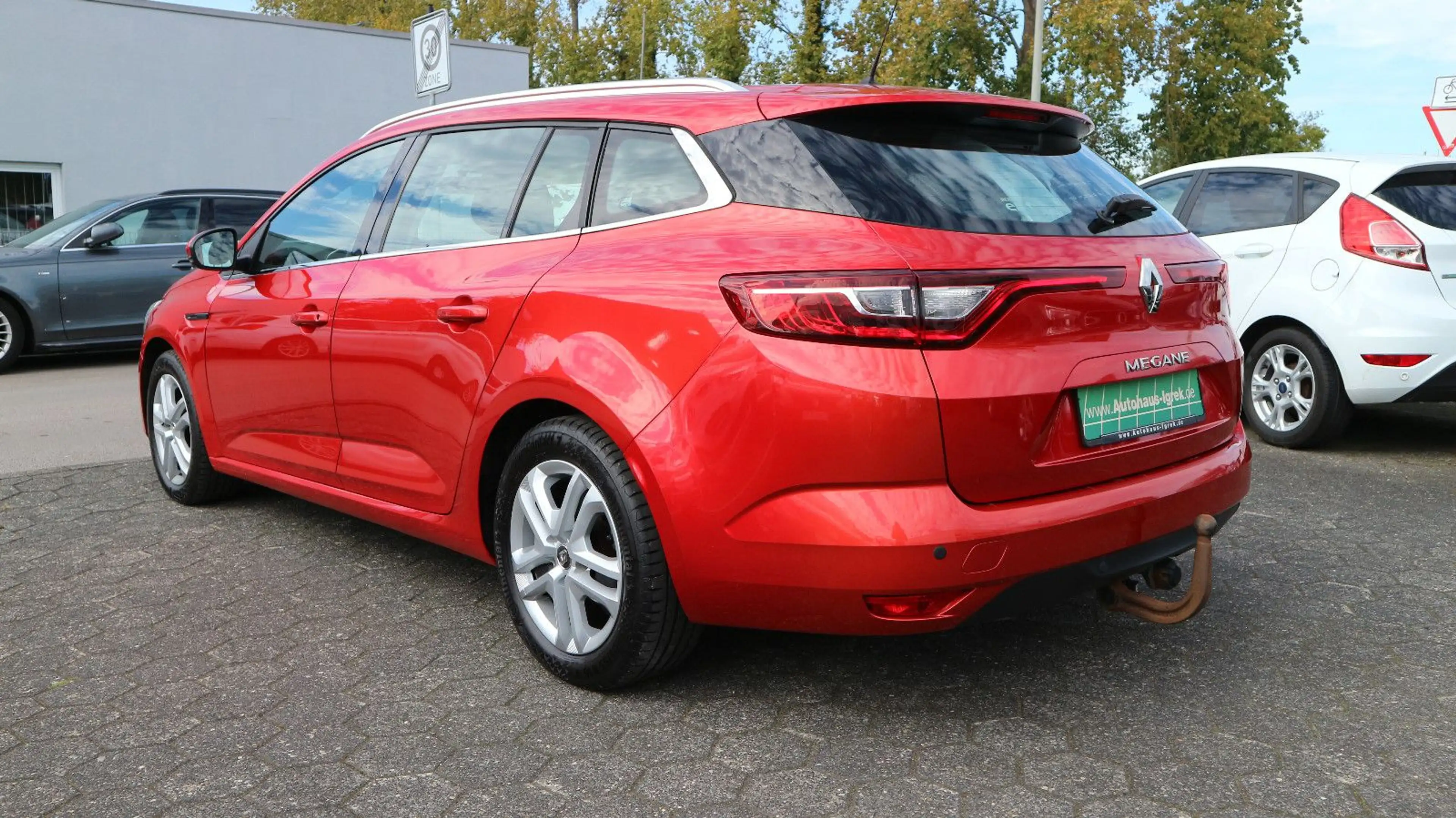 Renault Megane IV Grandtour Experience — photo 8