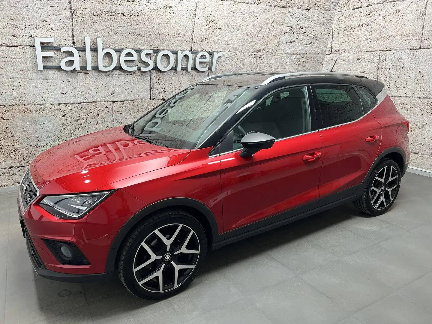 SEAT Arona 1,0 Eco TSI FR DSG Rot - 2