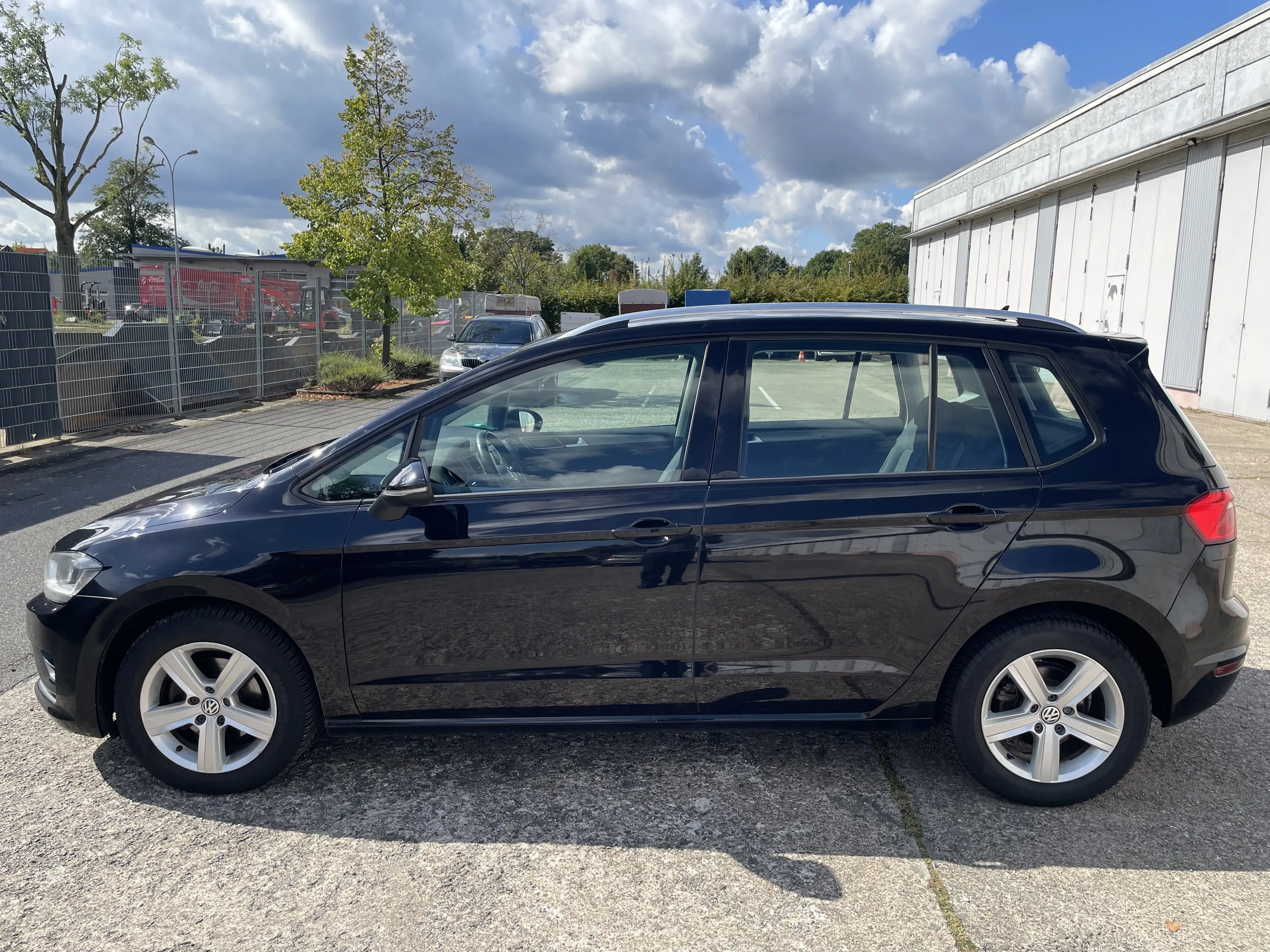 Volkswagen Golf Sportsvan Golf Sportsvan 2.0 TDI (BlueMotion Technology) Hig — photo 2