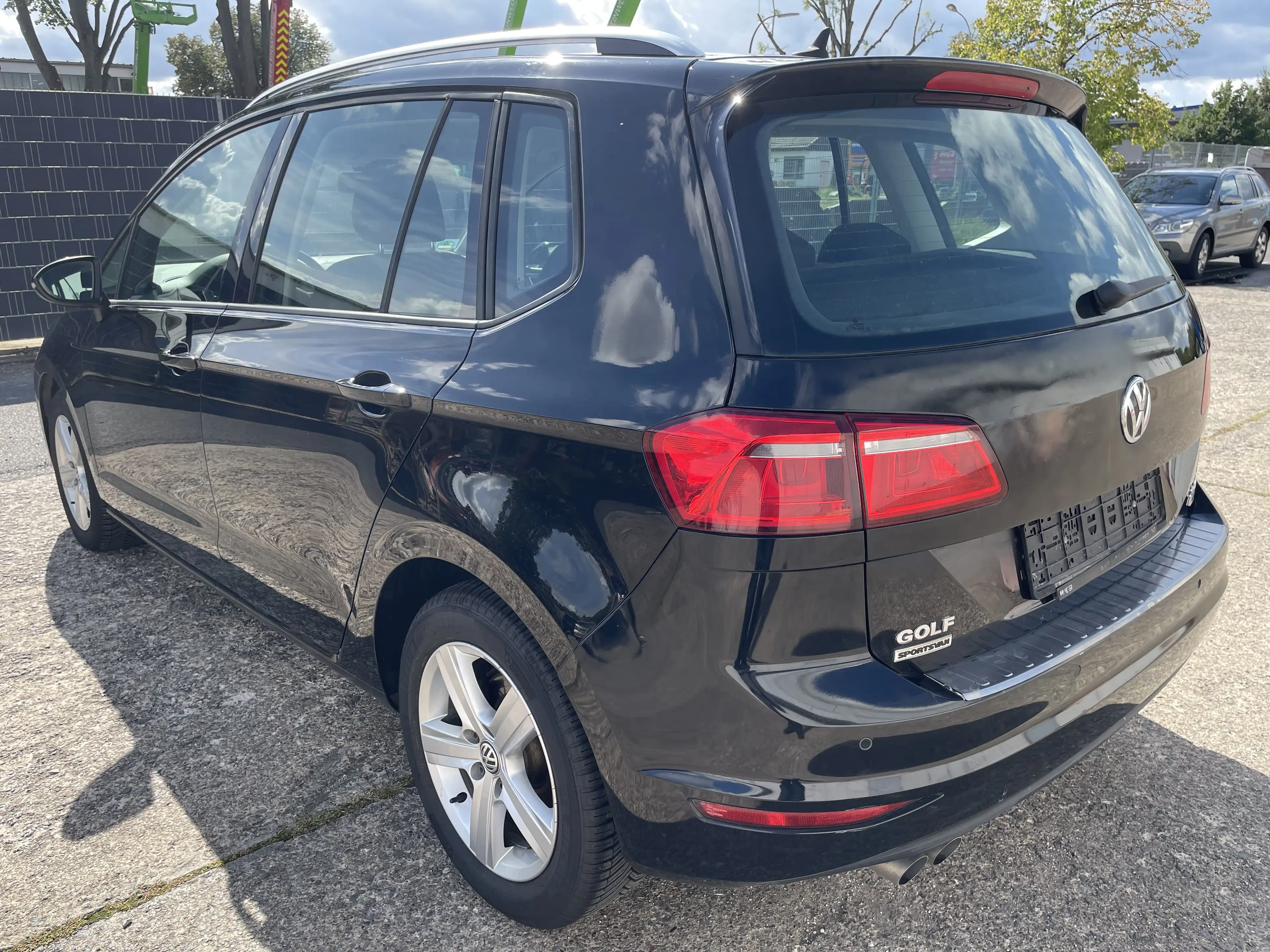Volkswagen Golf Sportsvan Golf Sportsvan 2.0 TDI (BlueMotion Technology) Hig — photo 3