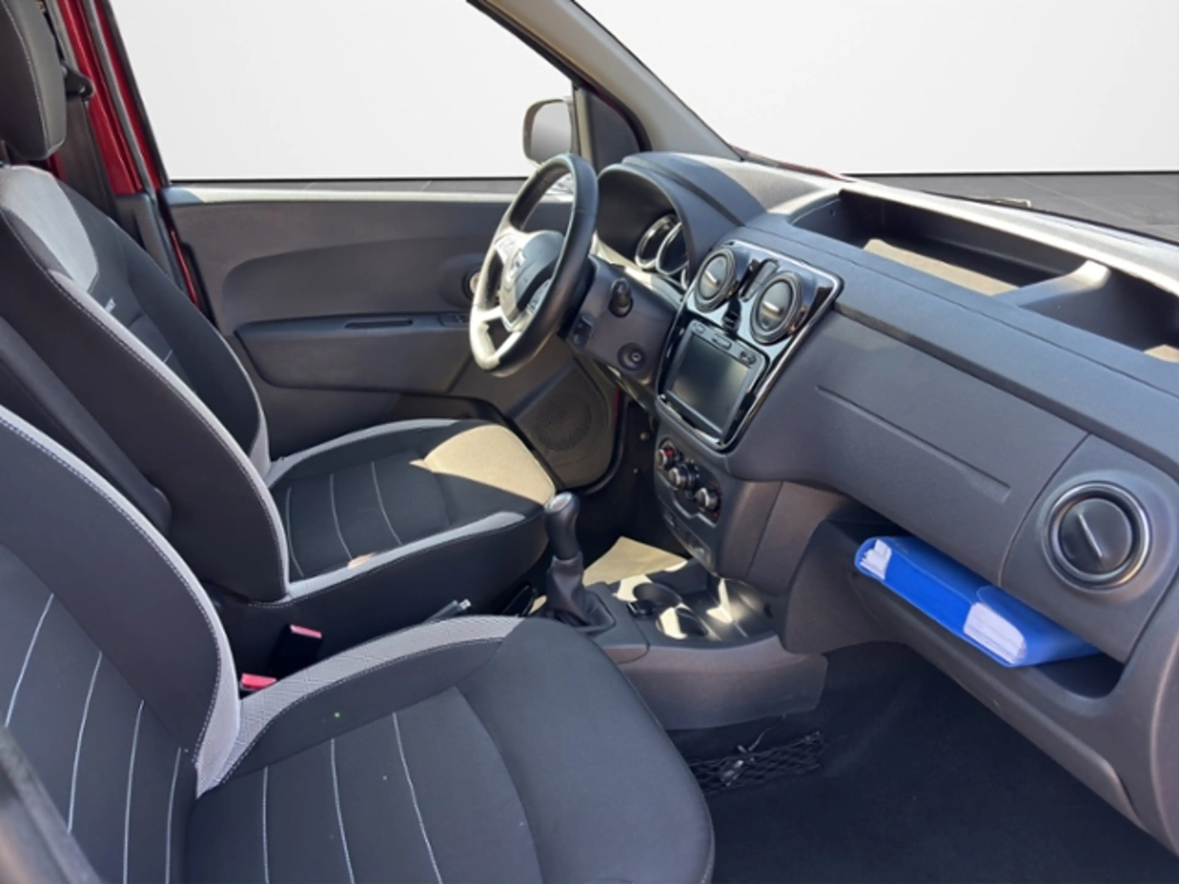 Dacia Dokker Stepway — photo 15