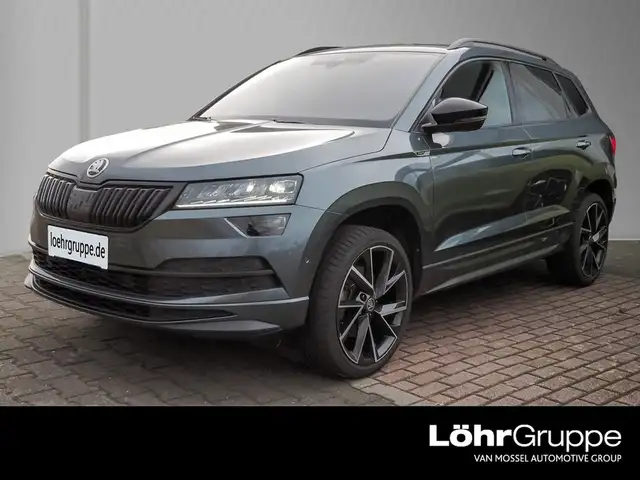 Skoda Karoq 1.5 TSI DSG Sportline 19" AHK MATRIX SIDEASSIST...