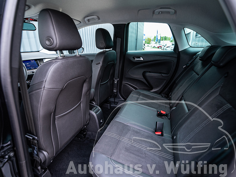 Opel Crossland Ultimate Paket +WINTER-PAKET-ALCANTARA+ALLWETTER+GARANTIE+ — photo 15