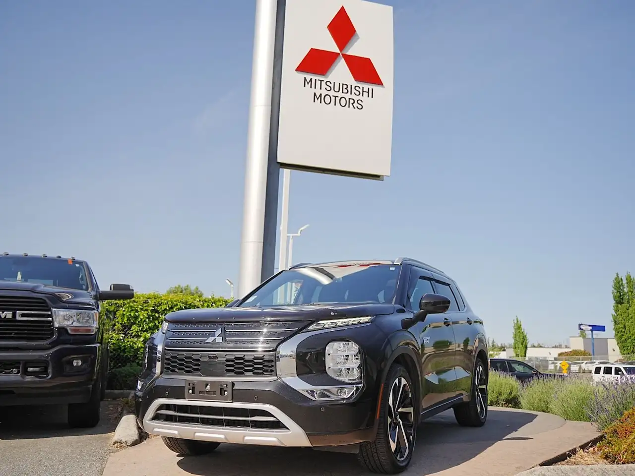 2024 Mitsubishi Outlander