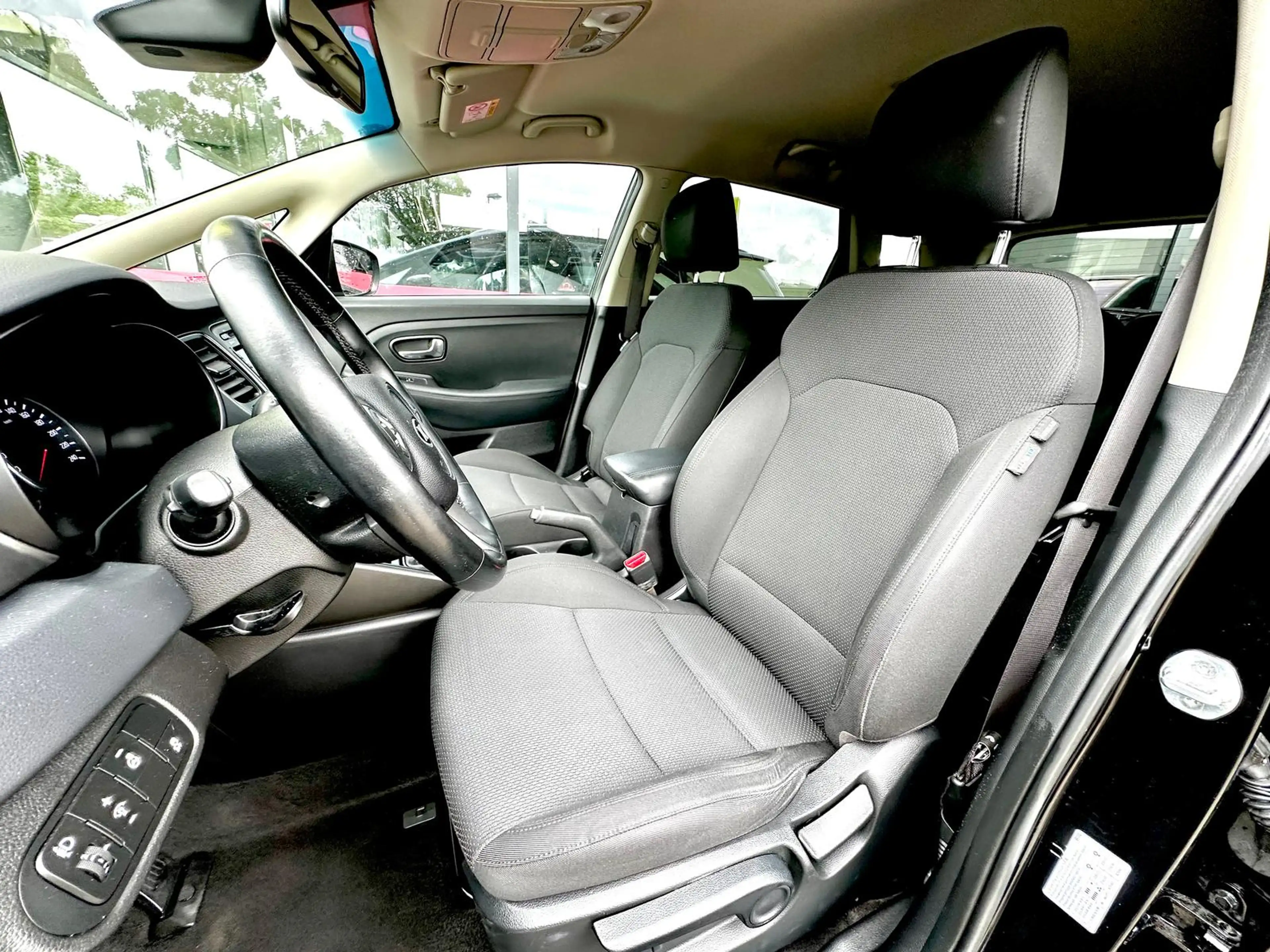 Kia Carens 1.6 GDI KAT Navi Kamera Garantie — photo 2