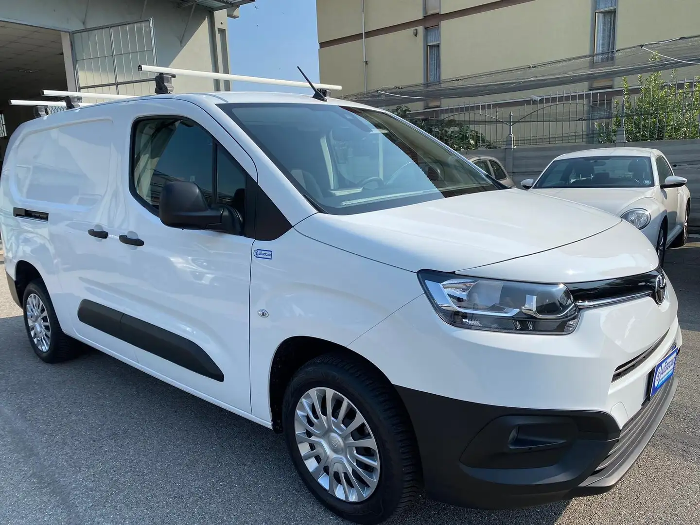 Toyota Proace City LUNGO-3 POSTI-1 PROP. Bianco - 1