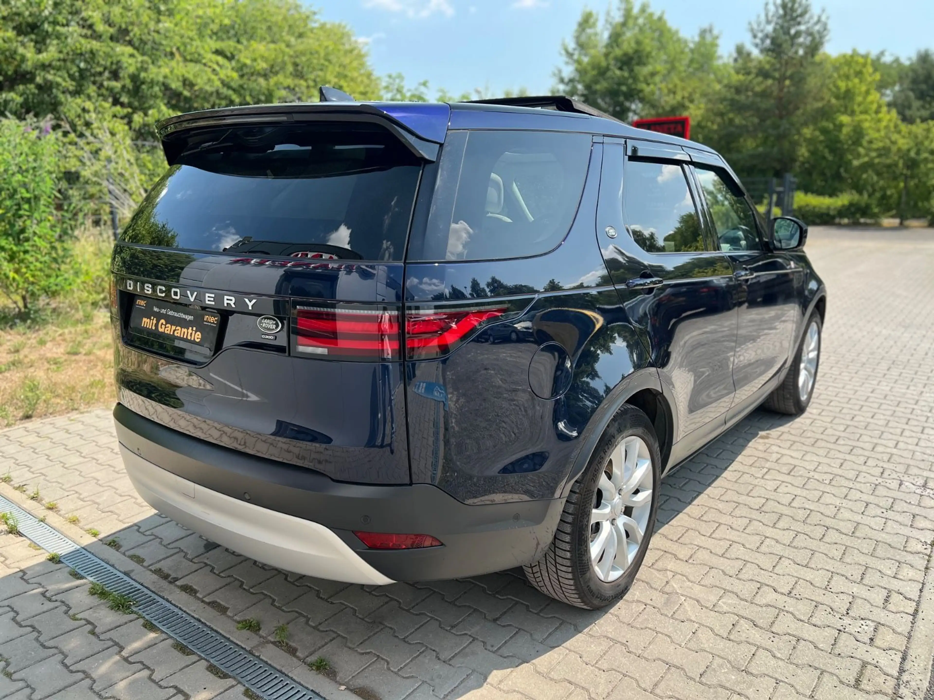 Land Rover Discovery 5 SE D300 AWD*7/SITZE*PANOAMA*LED*AHK* — photo 6