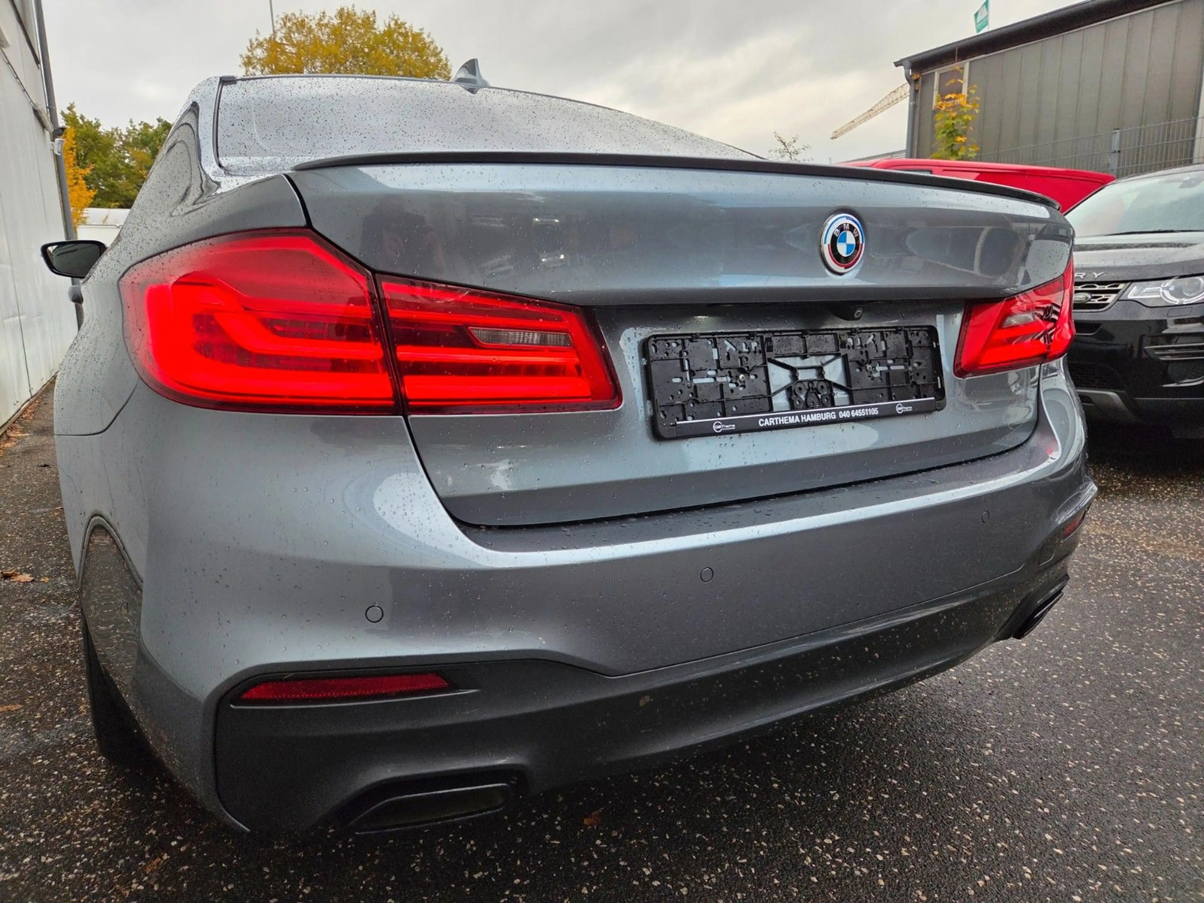 BMW 520 i M-Sportpaket/BMW Scheckheft! — photo 11