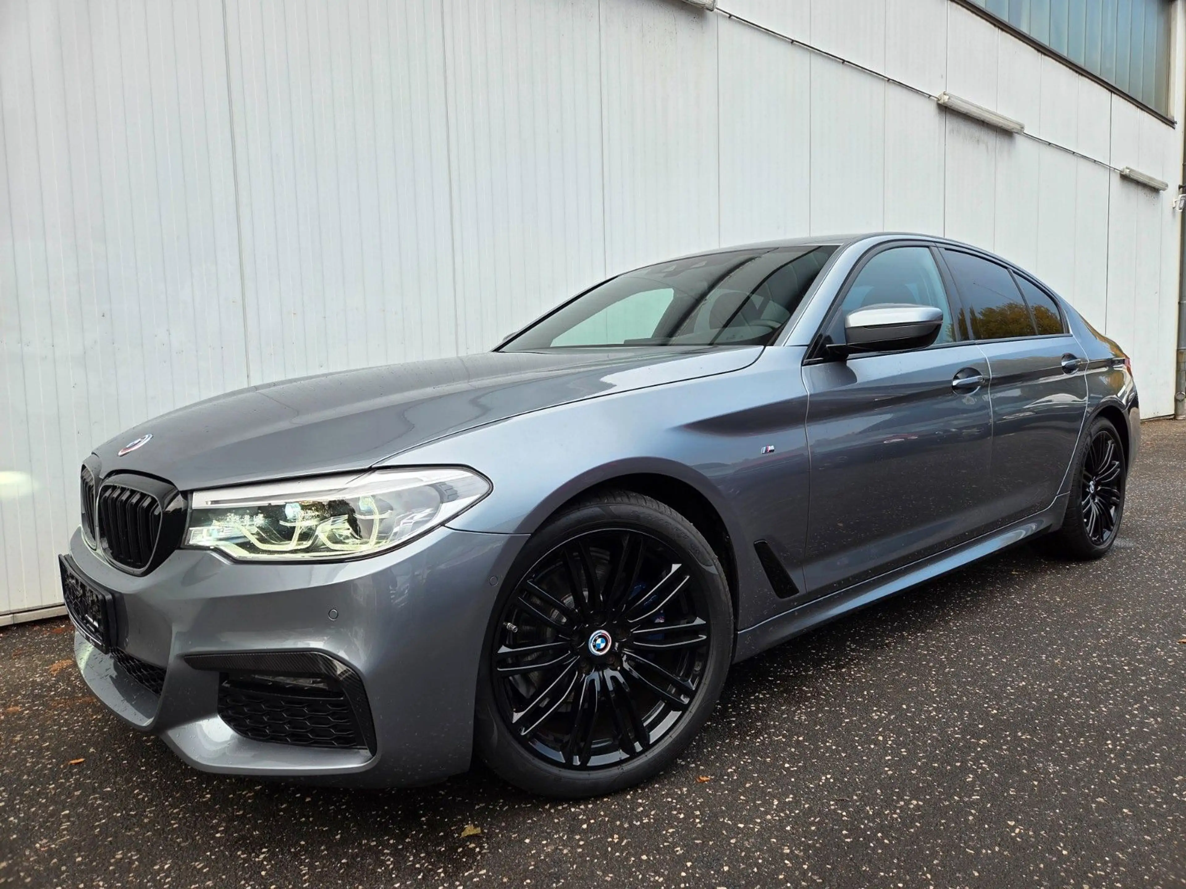 BMW 520 i M-Sportpaket/BMW Scheckheft! — photo 2