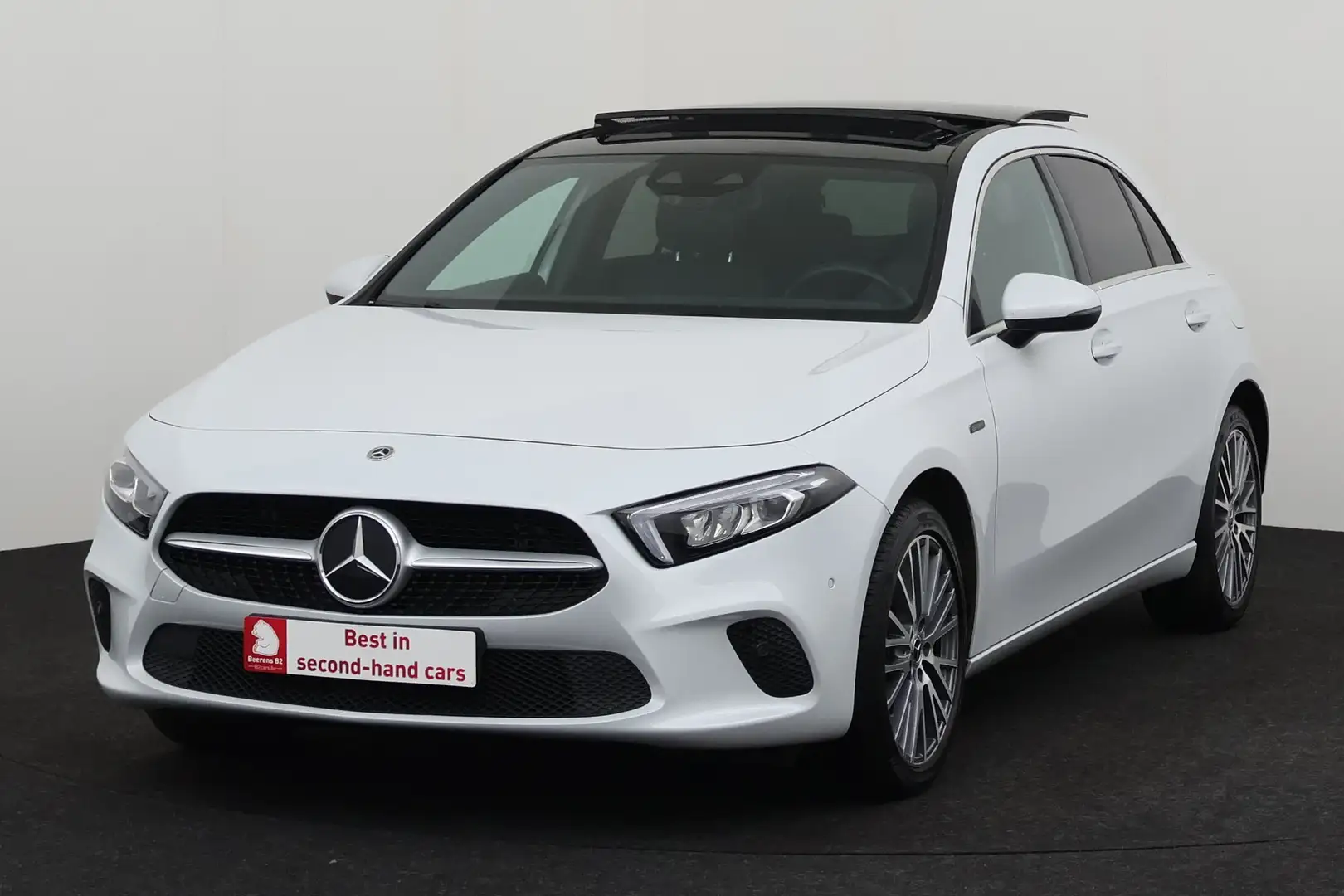 Mercedes-Benz e iA PROGRESSIVE LINE + GPS + PDC + CRUISE + HALF/ Blanc - 1