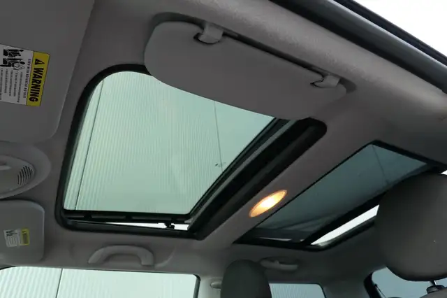 Mini Hatch view 12