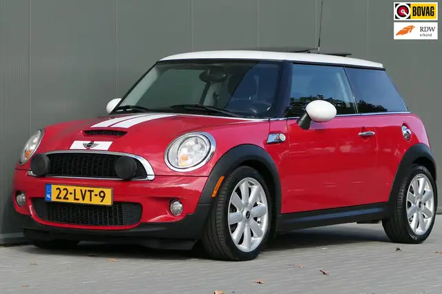 2008 Mini Hatch in Red for sale