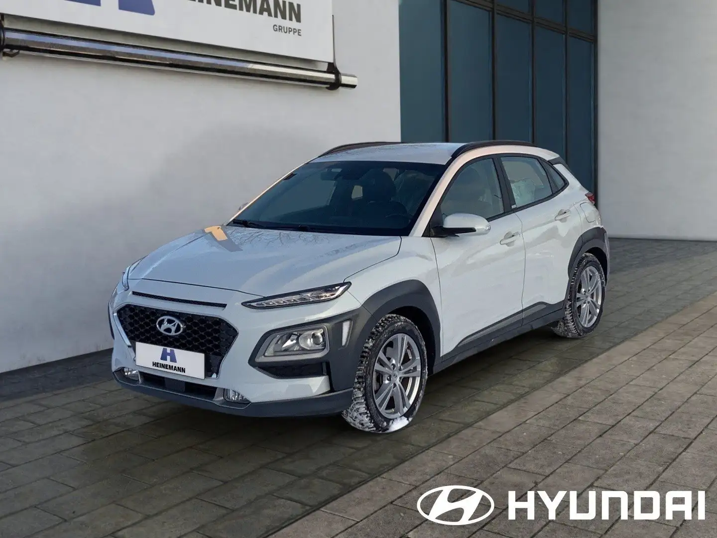 Hyundai KONA 1.6 CRDi 7DCT 2WD STYLE + Fahrschulpaket Weiß - 1
