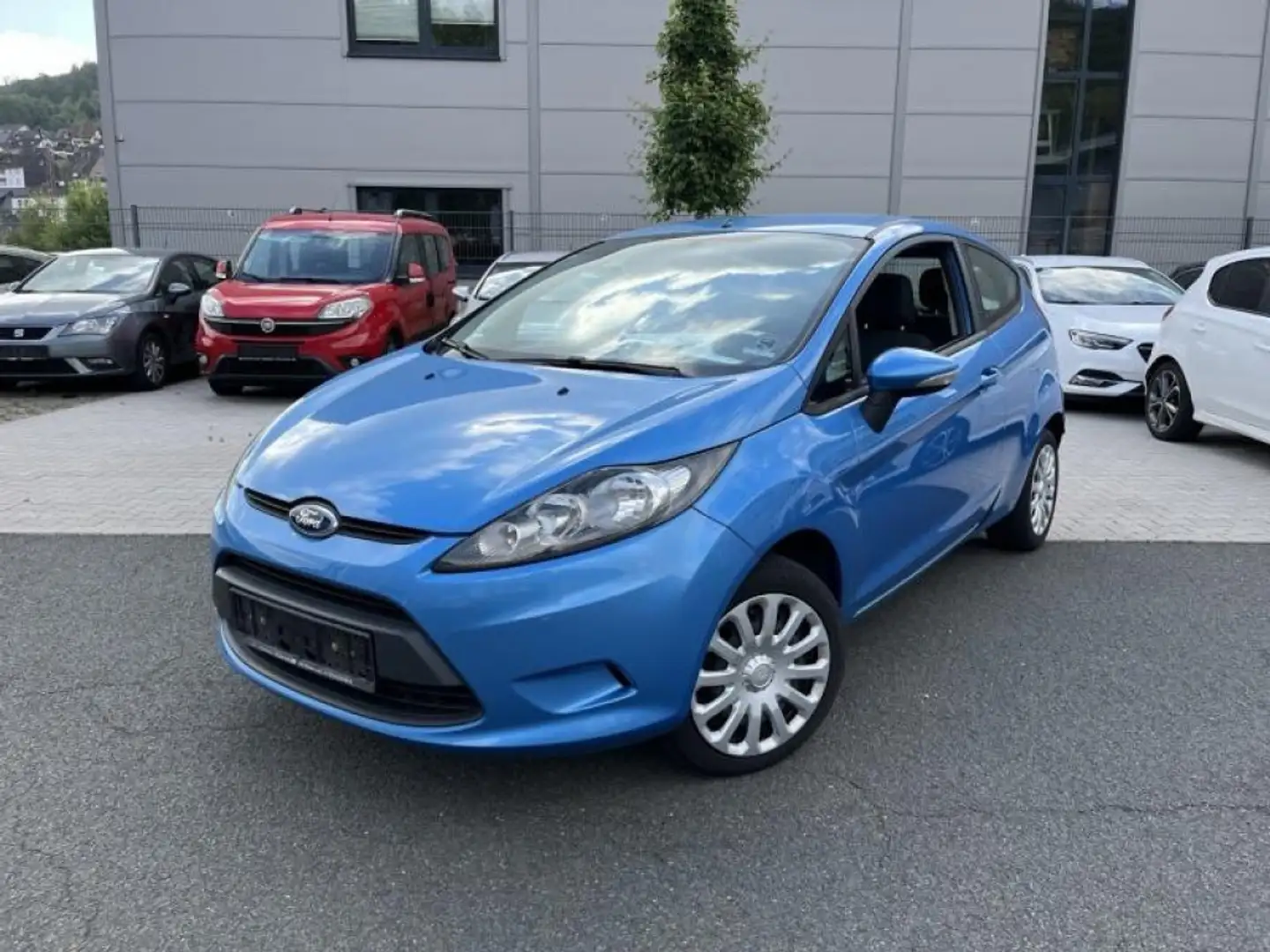 Ford Fiesta Trend Klima Allwetter Winter-Paket Blau - 1