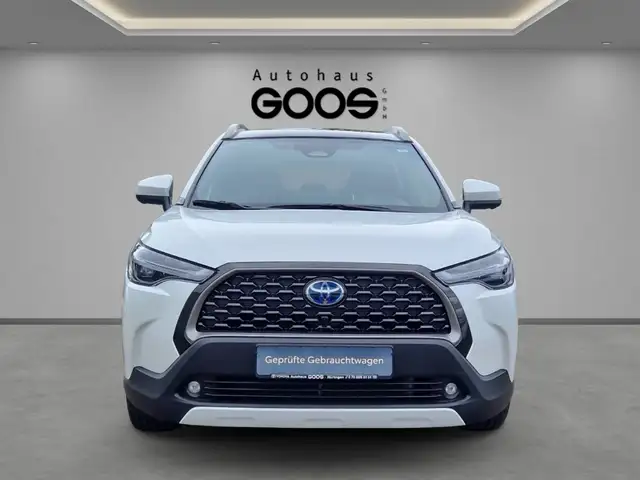 Toyota Corolla Cross view 8