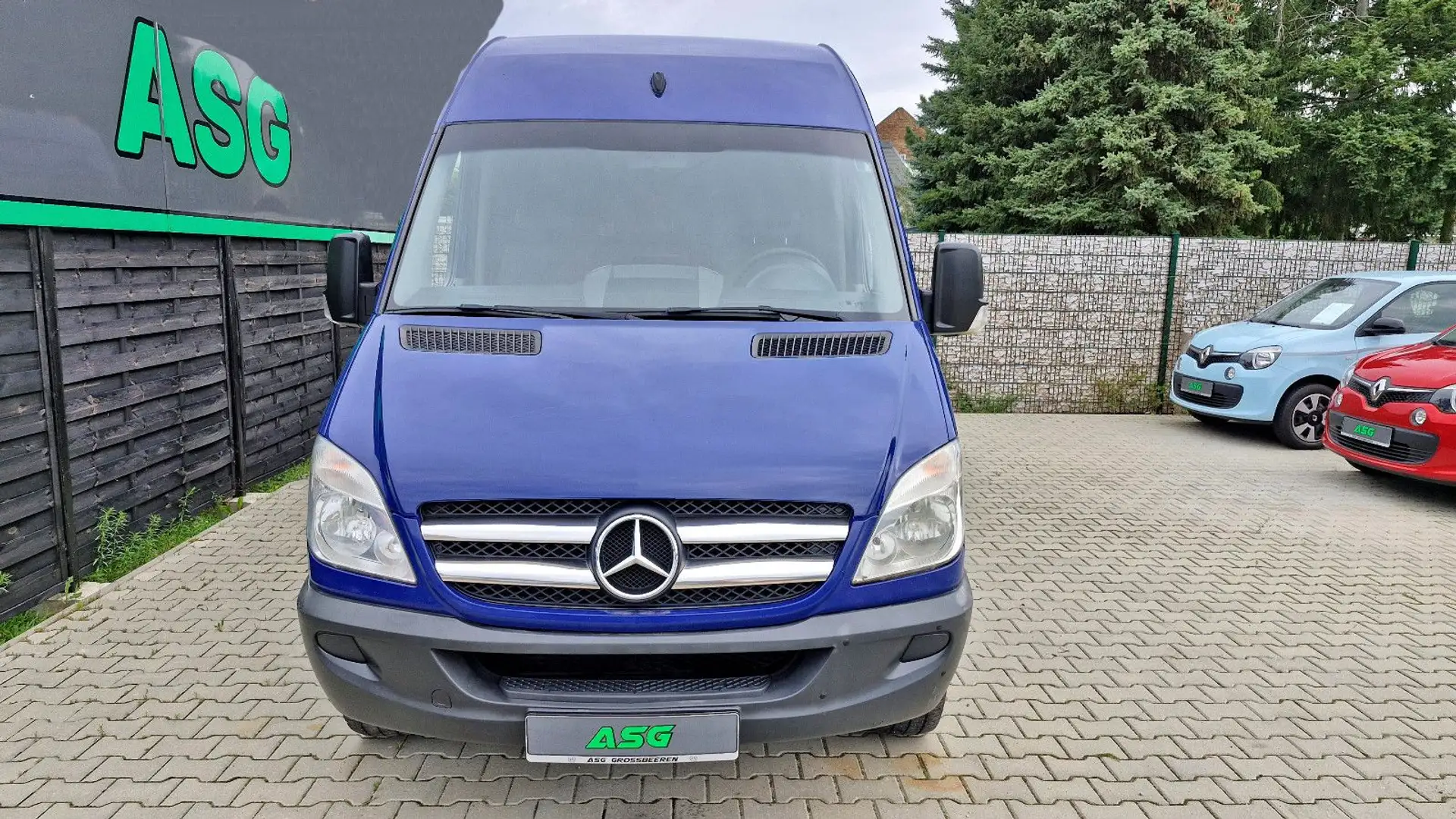 Mercedes-Benz Sprinter 311 Hochraum-Kombi L4 - Rampe/ 9 Sitzer Blau - 2