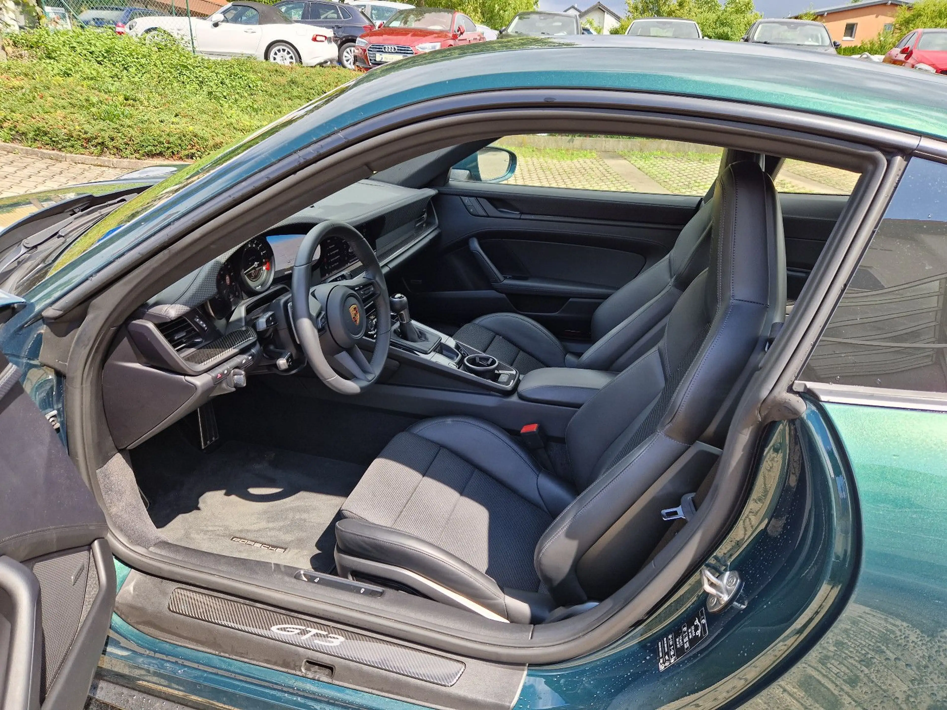 Porsche 992 911 GT3 mit Touring Paket Lift/PCCB/PDK — photo 12