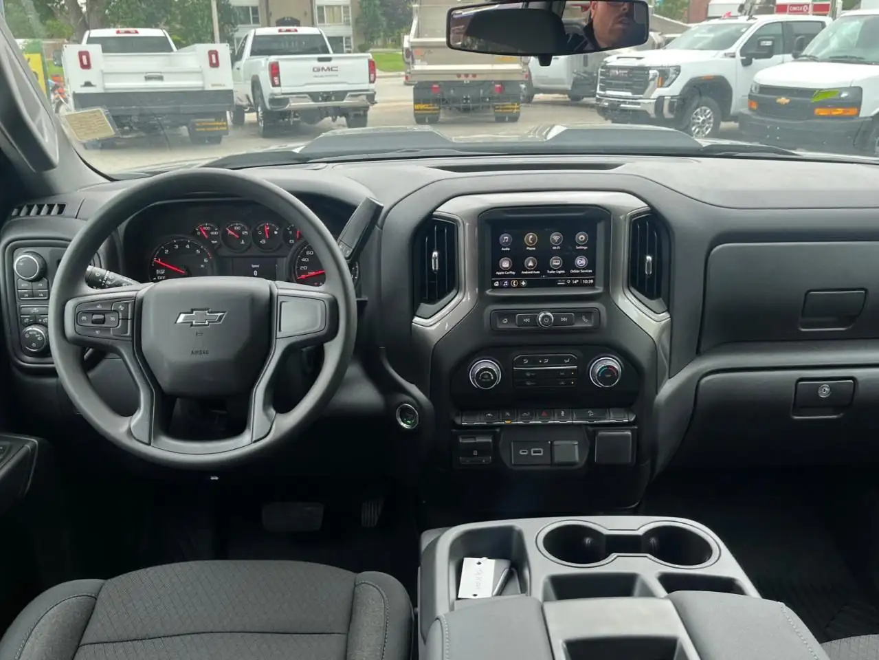 Chevrolet Silverado 1500 снимка Chevrolet Silverado 1500