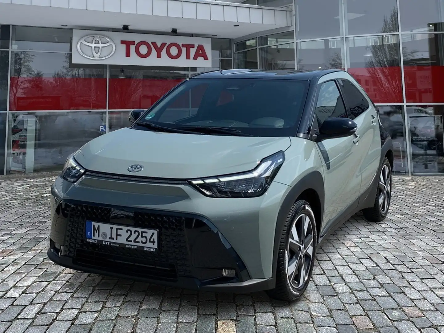 TOYOTA Aygo