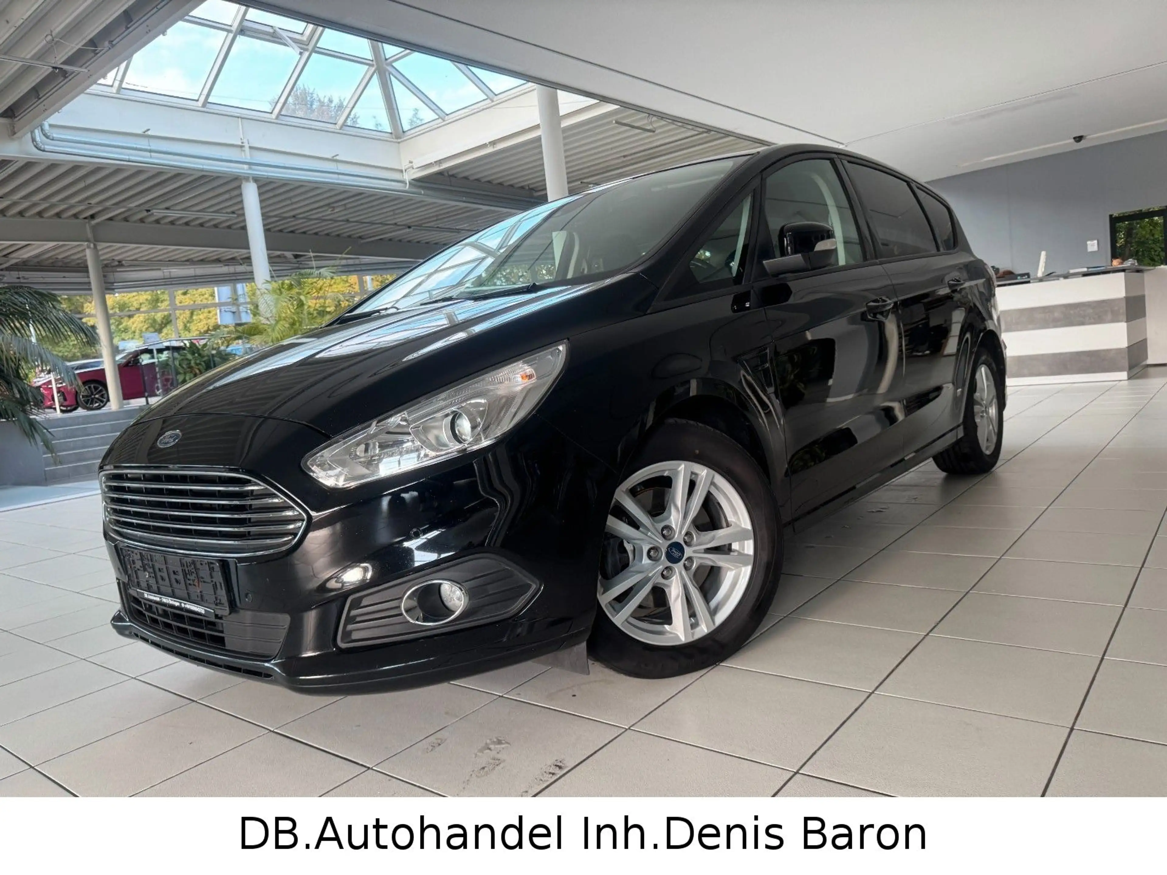 Ford S-Max S-MAX Business Kamera Navi Klima Tempo PDC SHZ