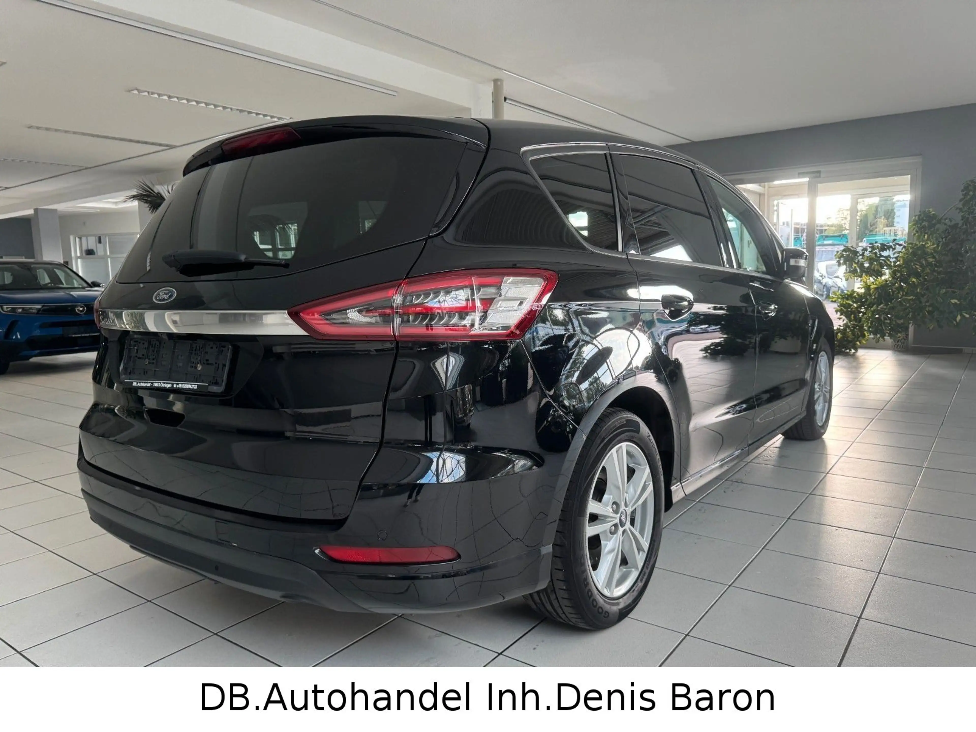 Ford S-Max S-MAX Business Kamera Navi Klima Tempo PDC SHZ — photo 5