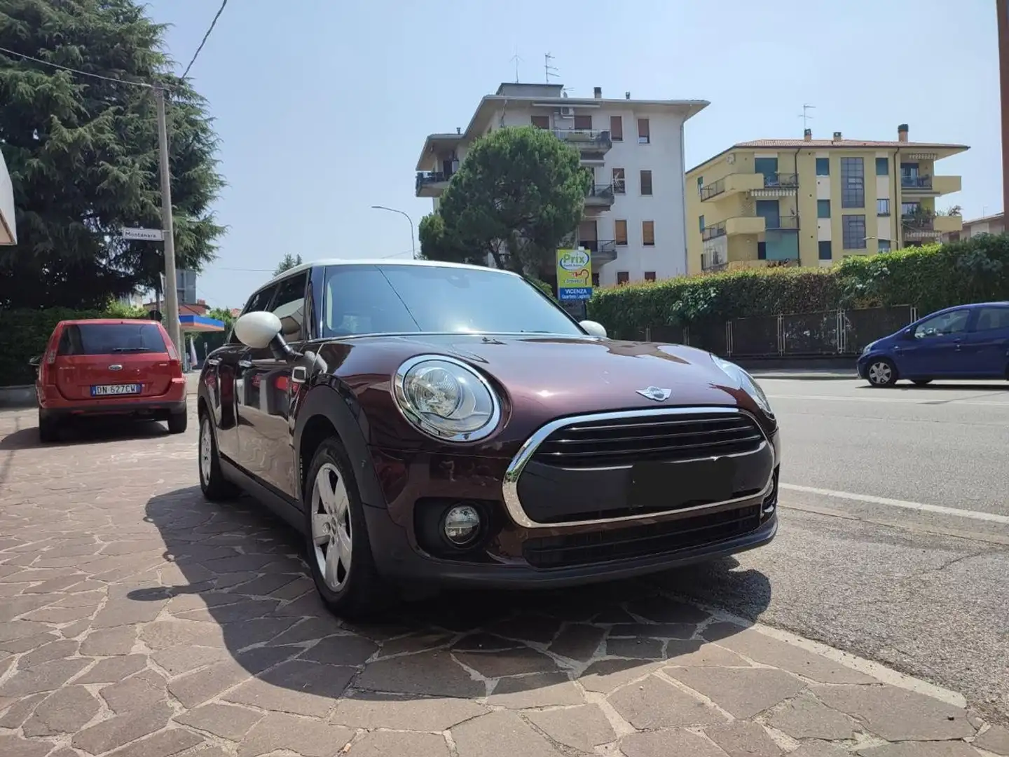 MINI Cooper Clubman Business - 1