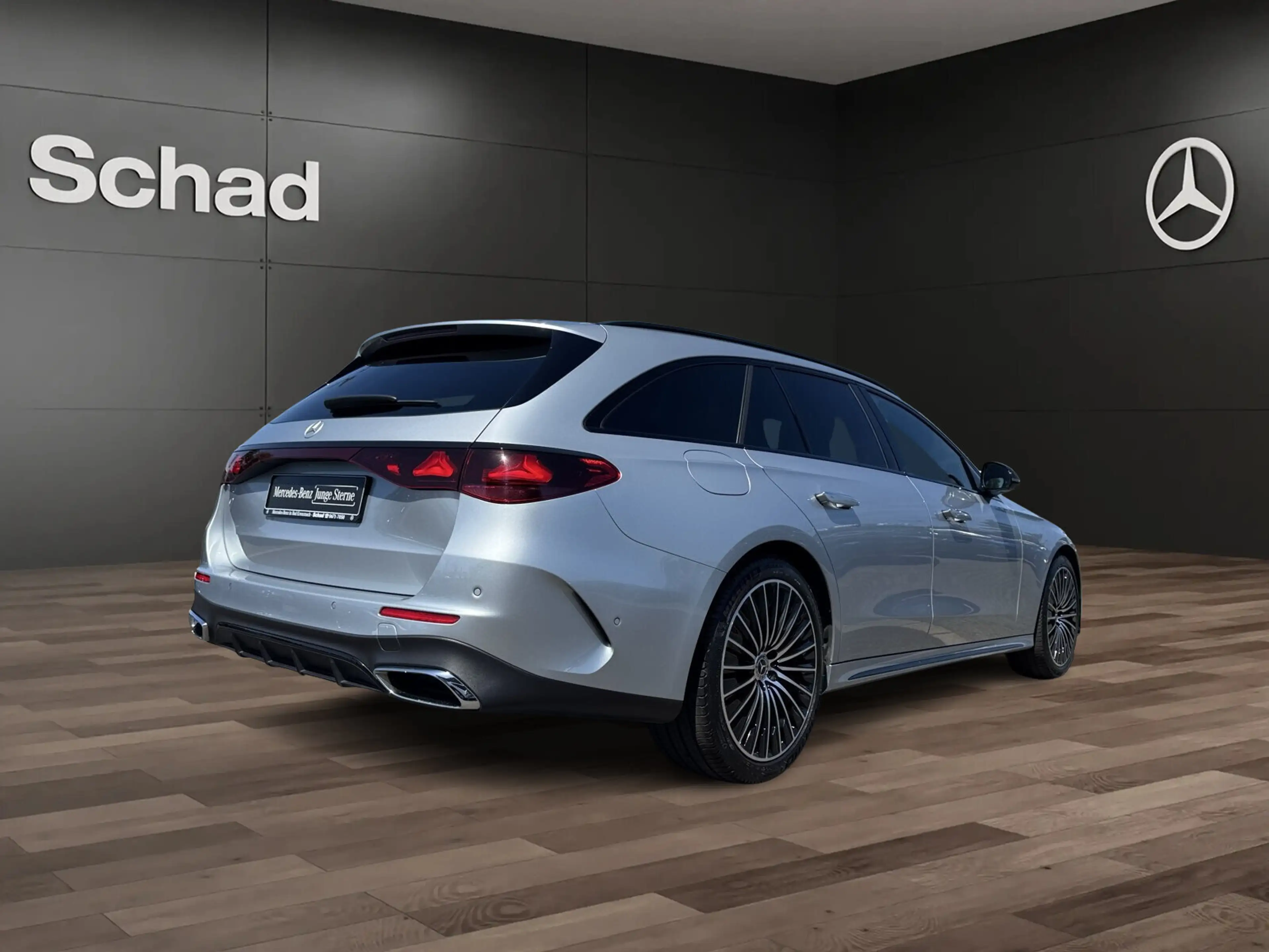 Mercedes-Benz E 450 E 450d 4M T AMG +PANO+LEDER WEISS+AHK+BURM+DIGI+ — photo 5