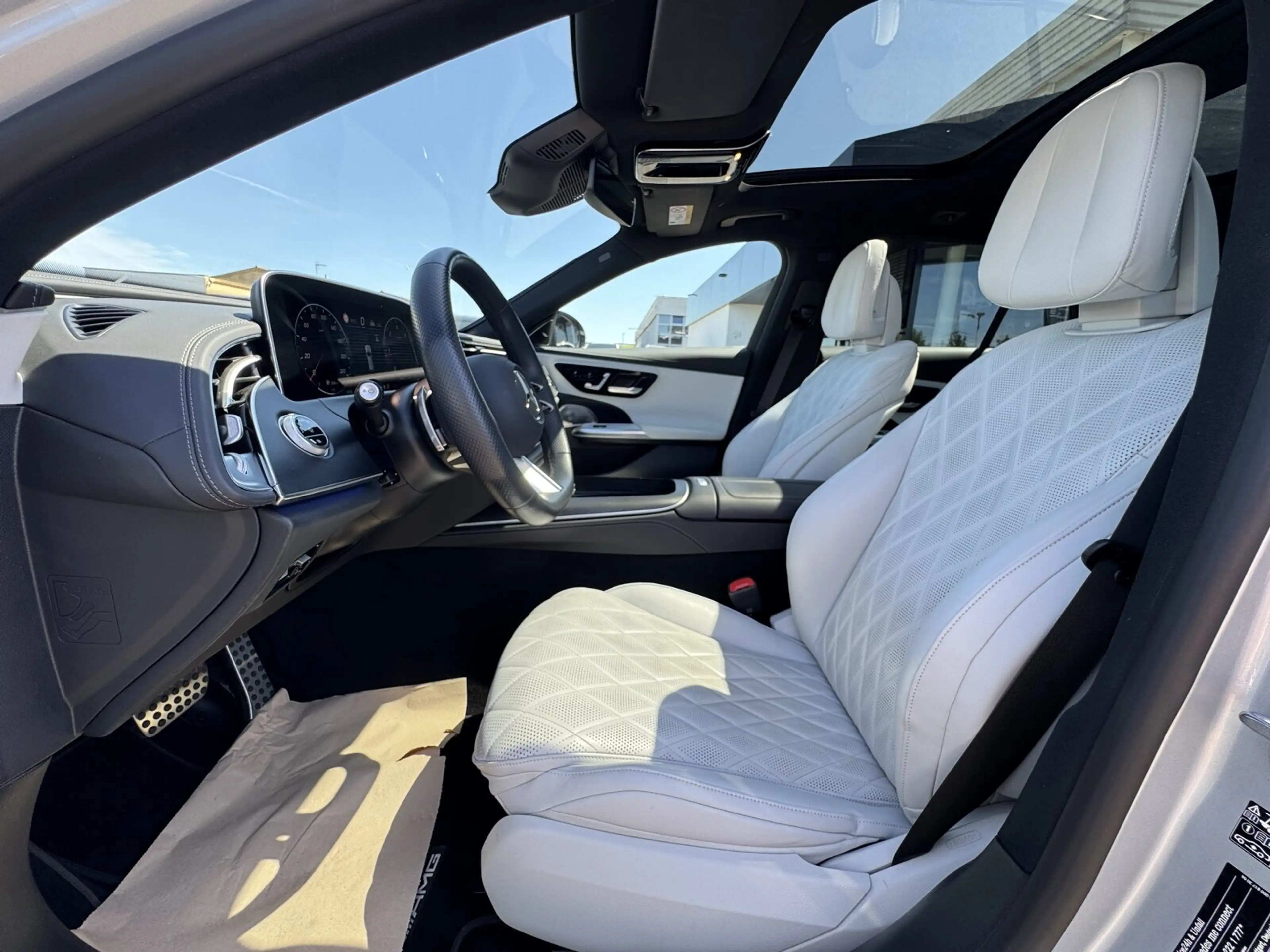 Mercedes-Benz E 450 E 450d 4M T AMG +PANO+LEDER WEISS+AHK+BURM+DIGI+ — photo 10