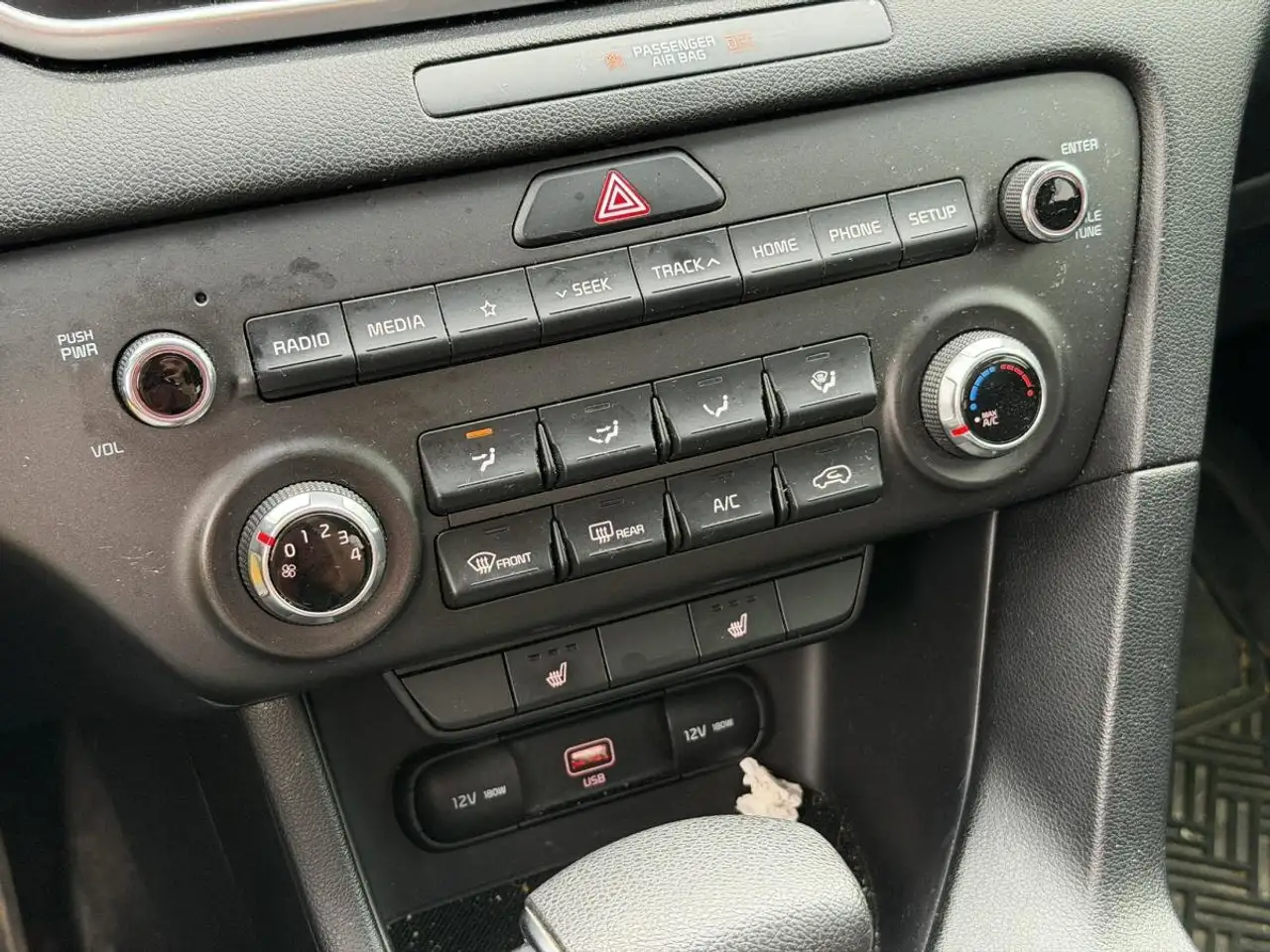 Kia Sportage снимка Kia Sportage
