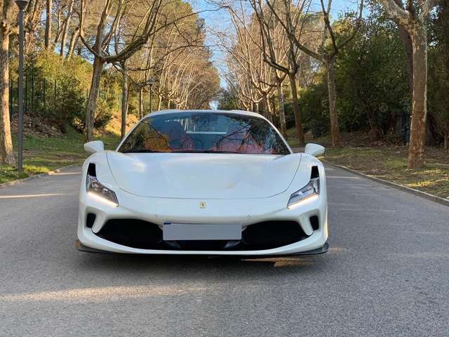 Ferrari F8 Spider Carbon*Lift*Display*CAM*el Seats