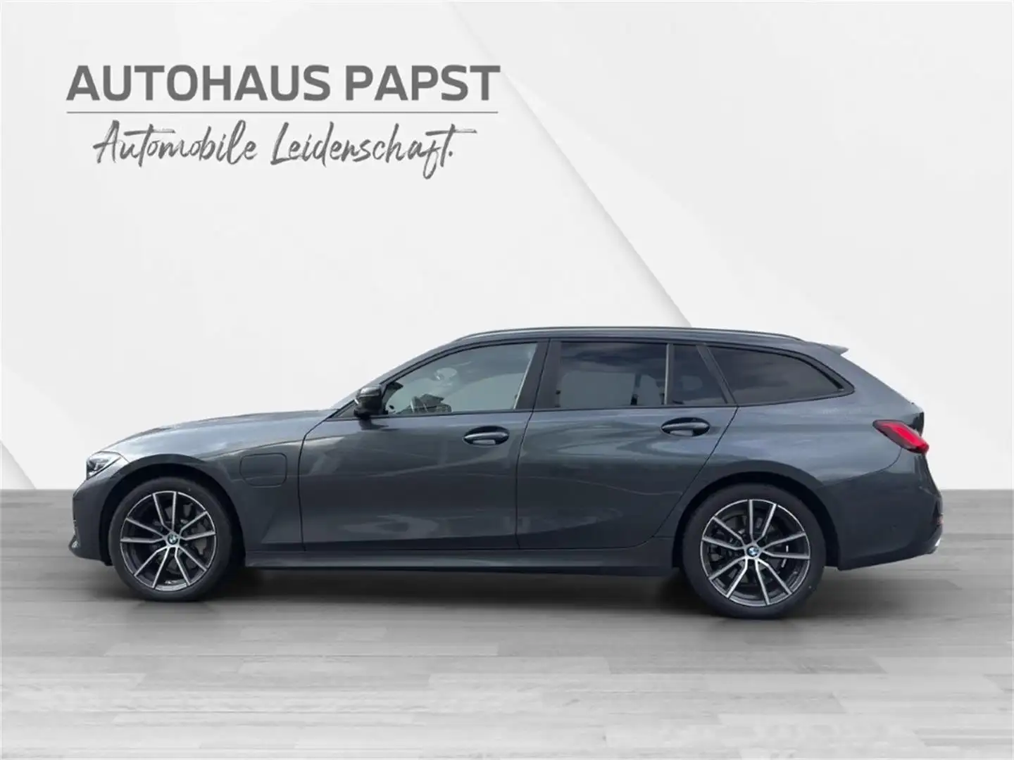 BMW 330 *** Hybrid *** Gesamt 292 PS *** NP 64.314 *** Grau - 2