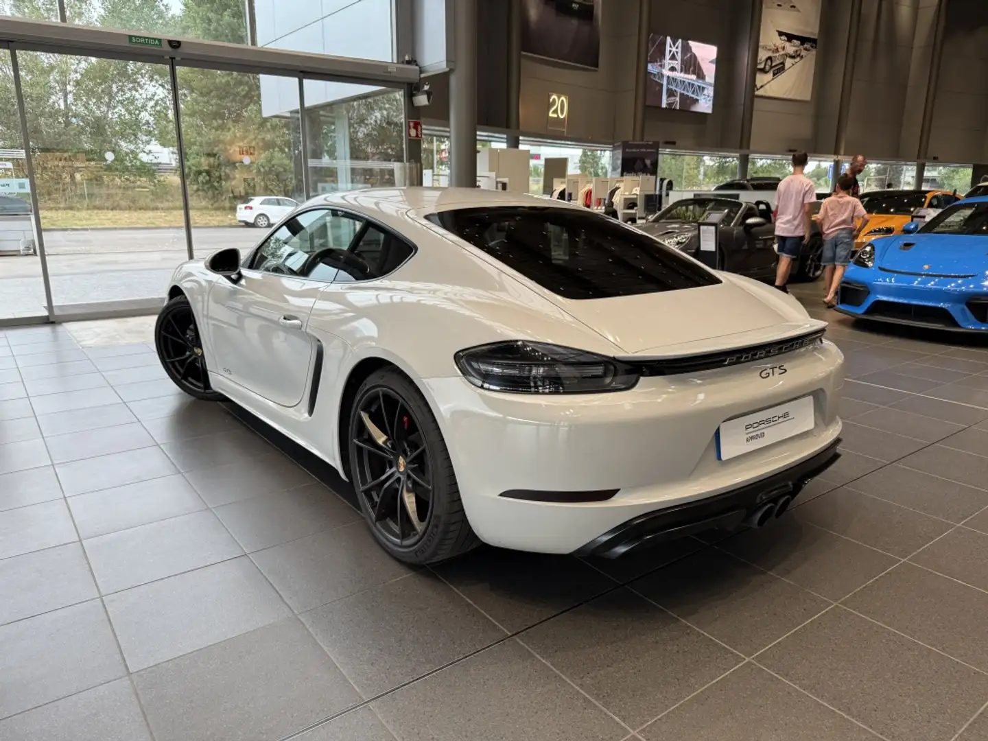 Porsche Cayman GTS PDK Noir - 2