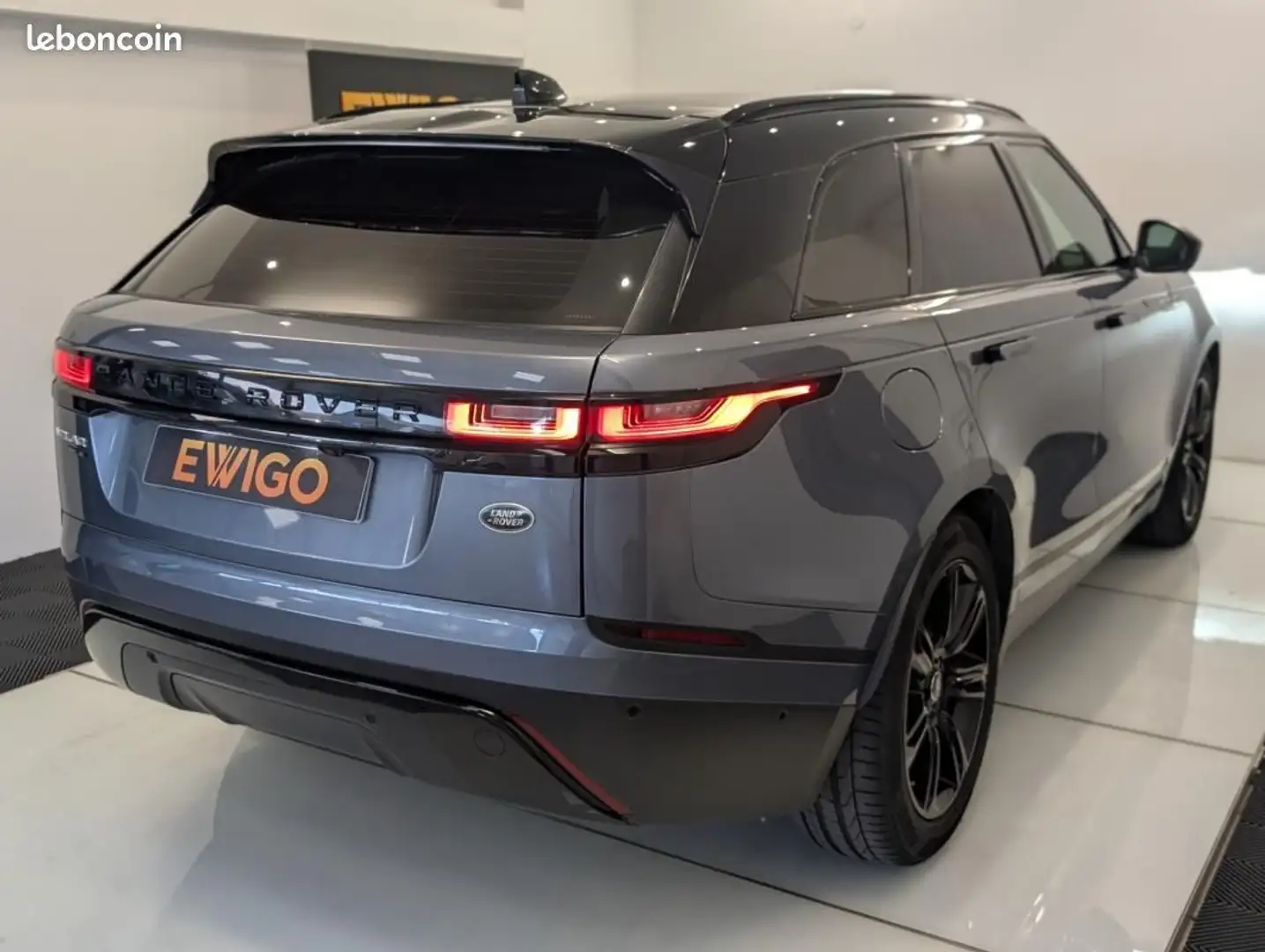 Land Rover Range Rover Velar Land 3.0D V6 300ch SE 4WD BVA Bleu - 2