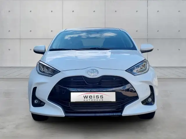 Toyota Yaris view 6