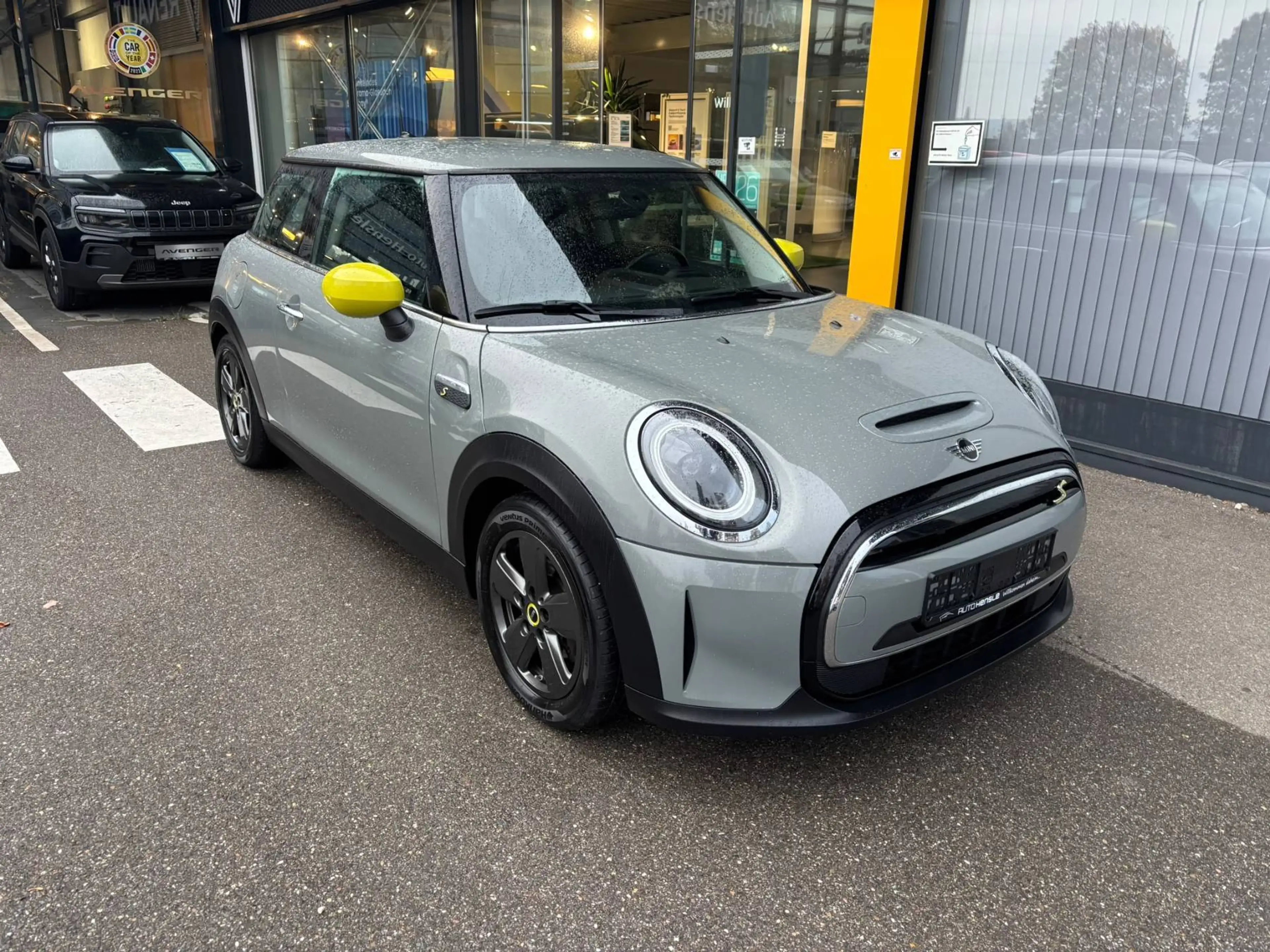 MINI Cooper SD SE Essential Trim