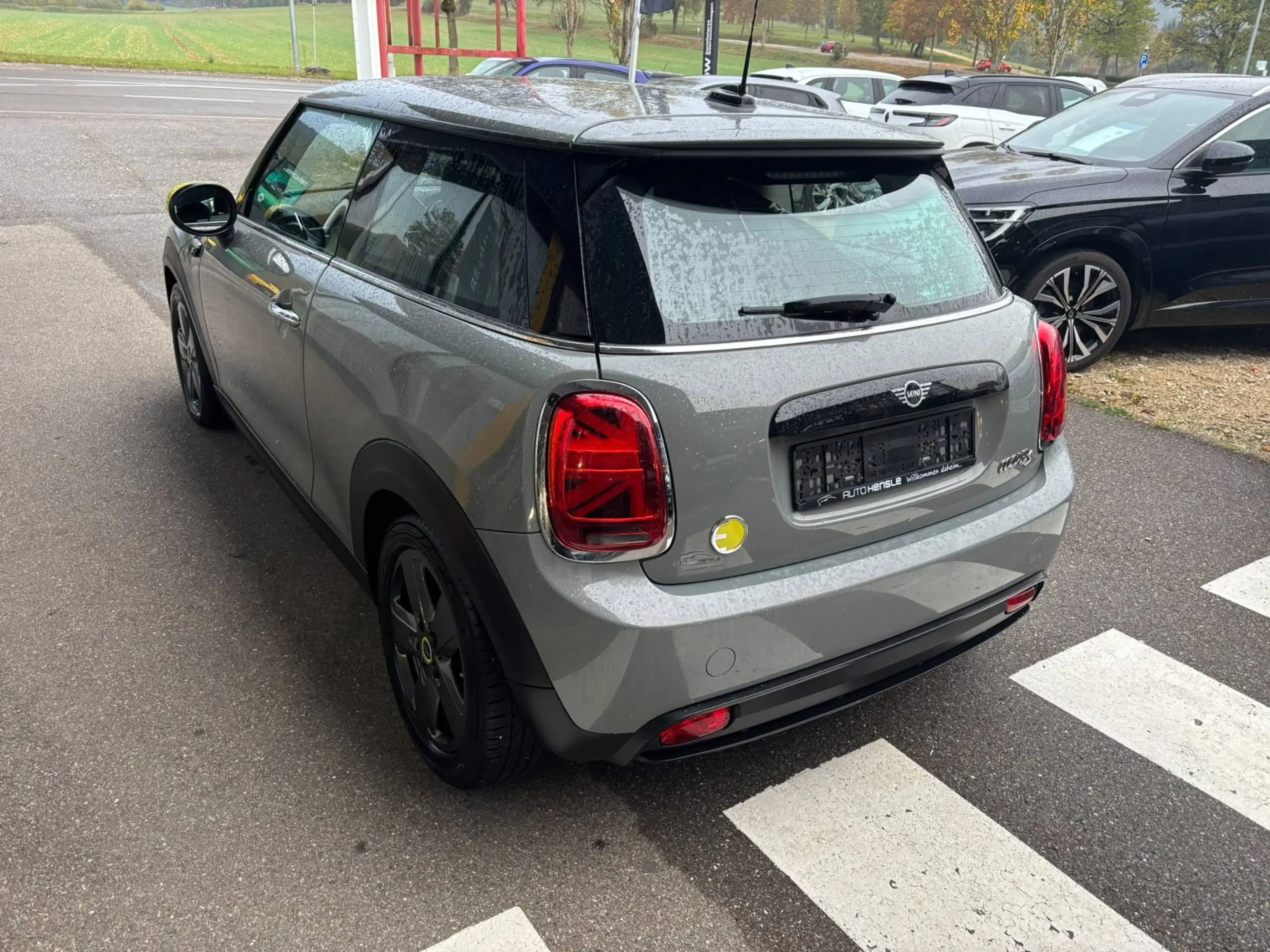 MINI Cooper SD SE Essential Trim — photo 4