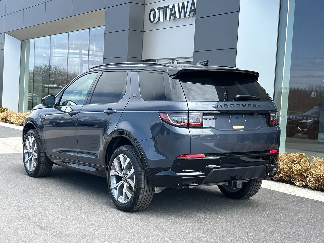 Land Rover Discovery Sport снимка Land Rover Discovery Sport