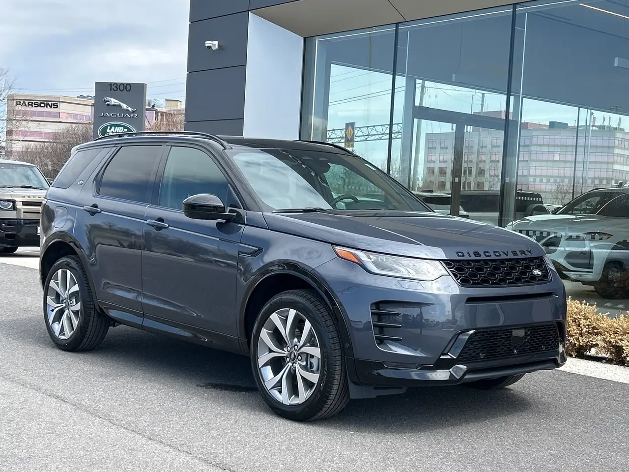 Land Rover Discovery Sport снимка Land Rover Discovery Sport
