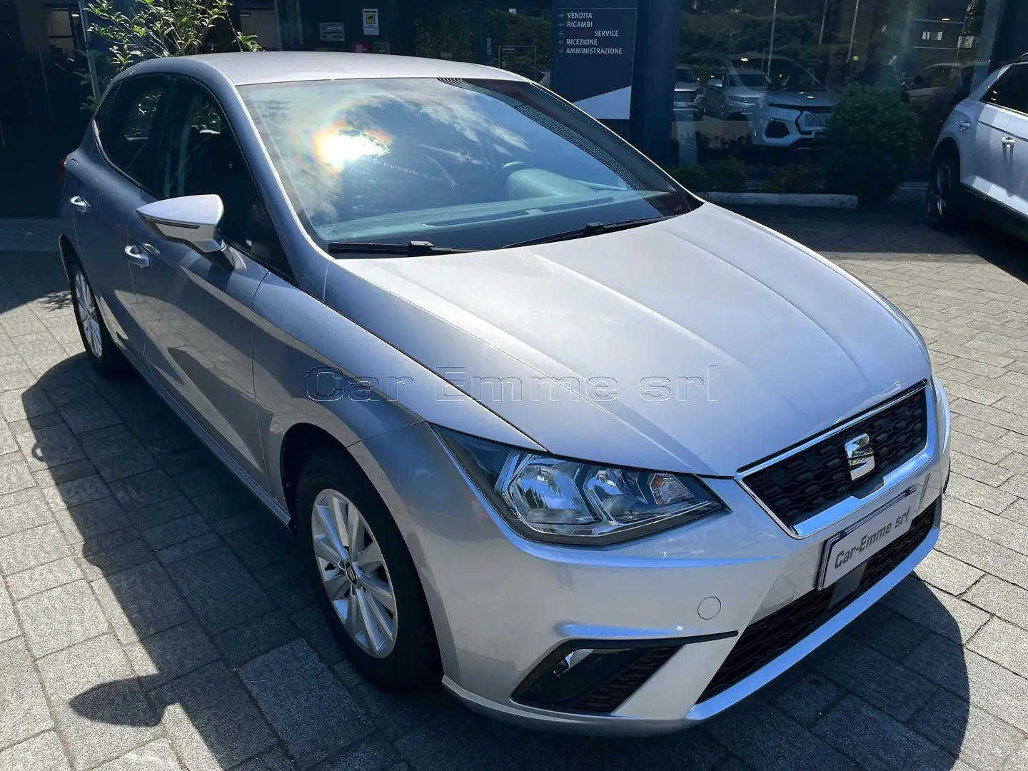 SEAT Ibiza 1.0 mpi Business Navi 80cv Argento - 1