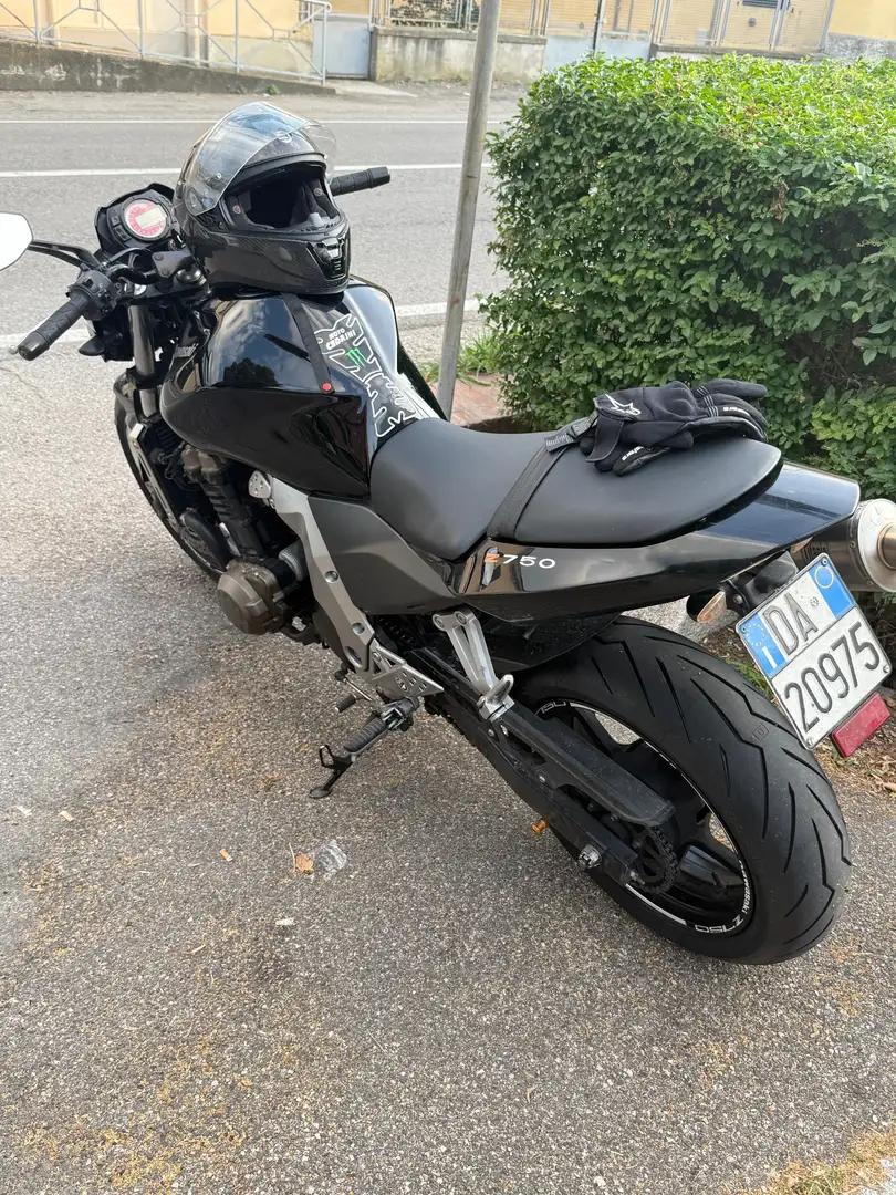 Kawasaki Z 750 Noir - 1