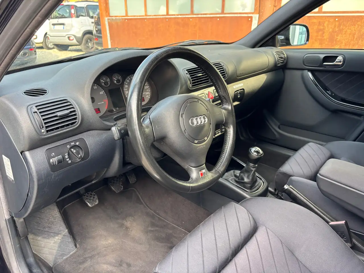Audi S3 1.8 quattro, foto 8