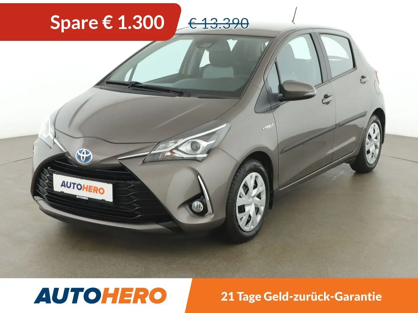 Toyota Yaris 1.5 Hybrid Dynamic Grau - 1