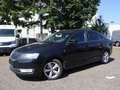 Skoda Rapid/Spaceback LIMOUSINE 1.6 TDI Ambition Fresh / 1.HAND Schwarz - thumbnail 4