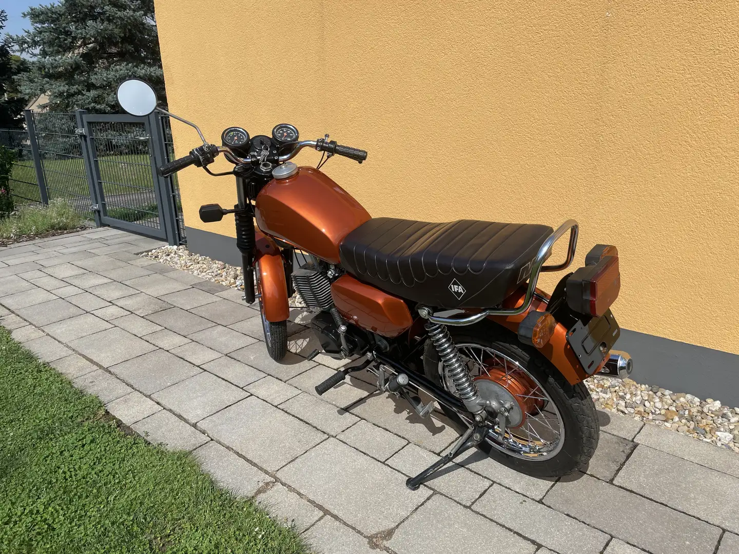 MZ ETZ 150 Orange - 2