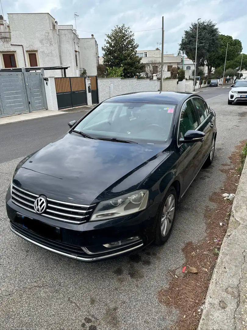 Volkswagen Passat 1.6 tdi Comfortline dsg Black - 2