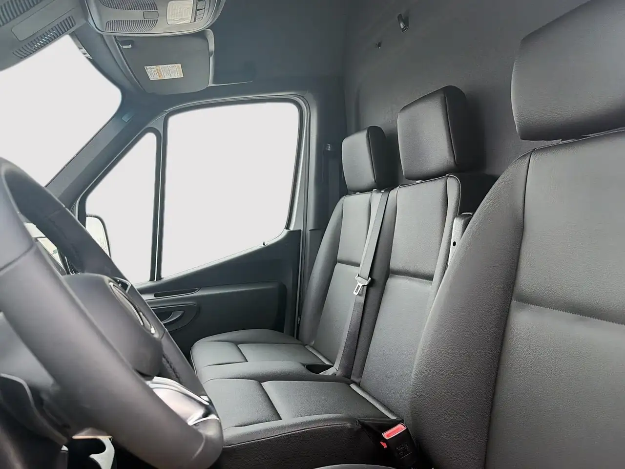 Mercedes-Benz Sprinter снимка Mercedes-Benz Sprinter